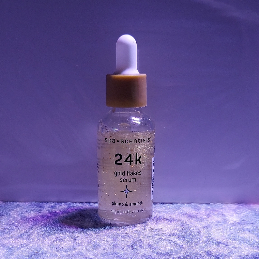 24k Gold Flakes Serum